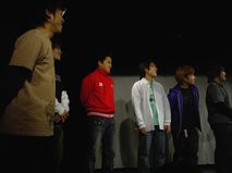 ���䎁�̘b�𕷂��Ă���ł��낤�����o�[�B